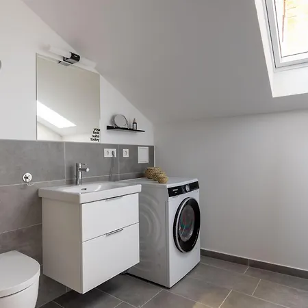 Limehome Spitalgasse 3*